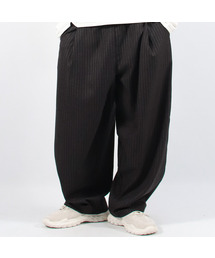 DEMARC（ドゥマーク）の「M STRIPE CHICANO WIDE ONE-TUCK PANTS - deep charcoal（スラックス）」