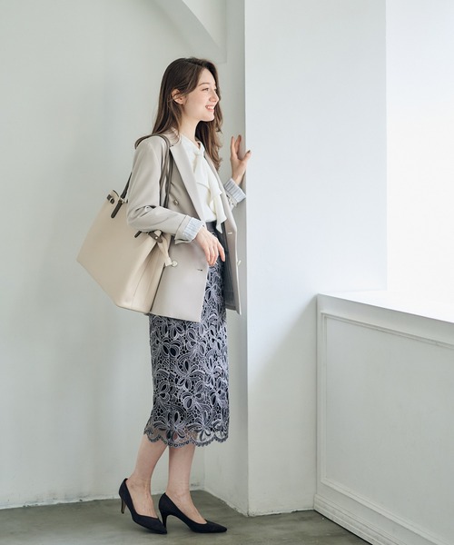 12Twelve Agenda（トゥエルブ　アジェンダ）の「ウォッシャブルダブルクロステーラードジャケット（テーラードジャケット・レディース・ネイビー/グレイッシュベージュ/アイボリー・M/S）」の15枚目の写真