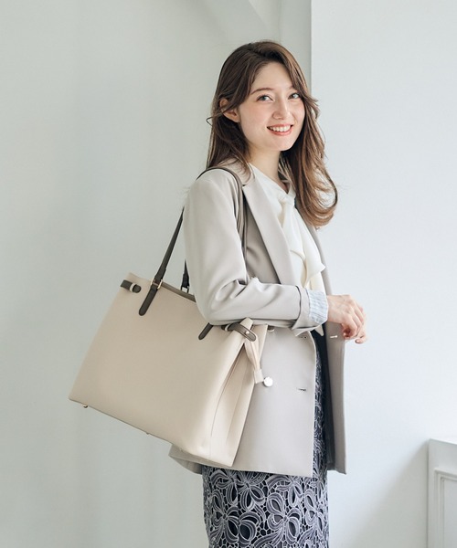 12Twelve Agenda（トゥエルブ　アジェンダ）の「ウォッシャブルダブルクロステーラードジャケット（テーラードジャケット・レディース・ネイビー/グレイッシュベージュ/アイボリー・M/S）」の16枚目の写真