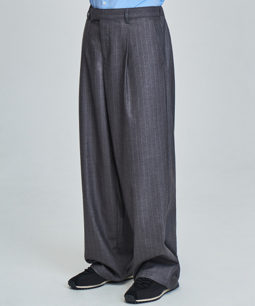 稀少本 John Hejduk LINES：NO FIRE COULD BURN 稀少本 John Hejduk