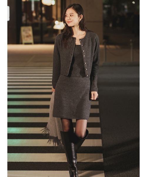 anuans（アニュアンス）の「ヤクウールニットセット（セットアップ・レディース・グレー/カーキブラウン/ブラック・MEDIUM/SMALL）」の4枚目の写真