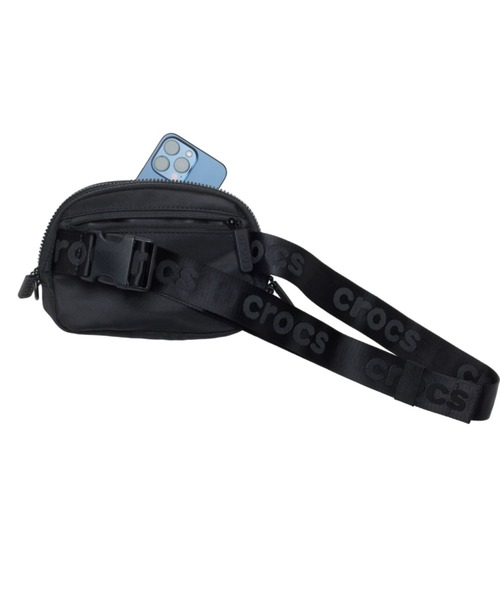crocs（クロックス）の「クロックス クラシック ベルト バッグ / Crocs Classic Belt Bag（ボディバッグ/ウエストポーチ・レディース・ベビーピンク/ブラック/ホワイト・ONE SIZE）」の10枚目の写真