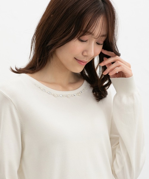 Honeys(ハニーズ)の「【UVカット】ビジュー付ニット(ニット/セーター・レディース・ラベンダー/レッド/アイボリー/ブラック・L/LL/M/S)」の10枚目の写真