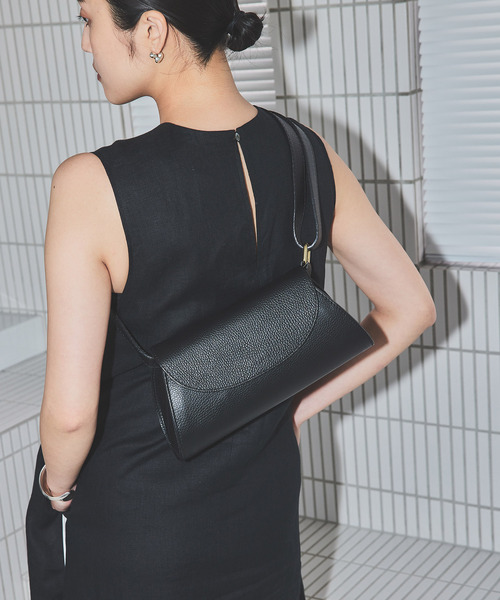 journal standard L'essage（ジャーナルスタンダードレサージュ）の「《追加4》【AULENTTI/オウレンティ】DOLLARO ME：ショルダーバッグ（ショルダーバッグ・レディース・ブラック・FREE）」の18枚目の写真