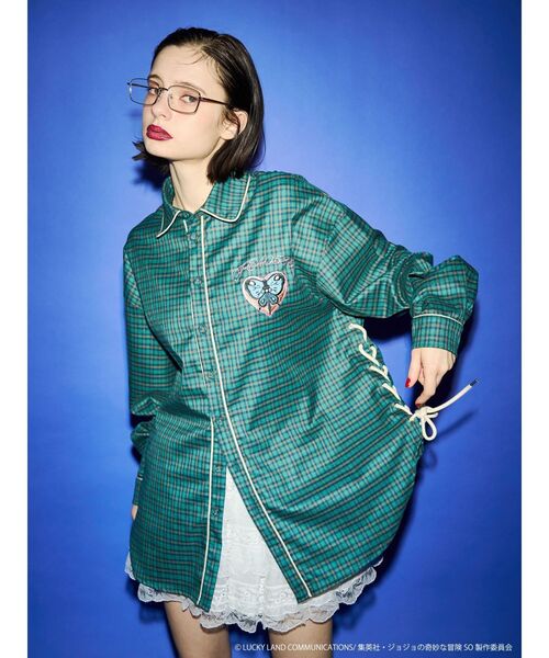 jouetie（ジュエティ）の「【アニメ『ジョジョの奇妙な冒険 ストーンオーシャン』×jouetie】BIGシャツ（シャツ/ブラウス・レディース・その他1/ブラック/アイボリー/ブルー・MEDIUM）」の17枚目の写真