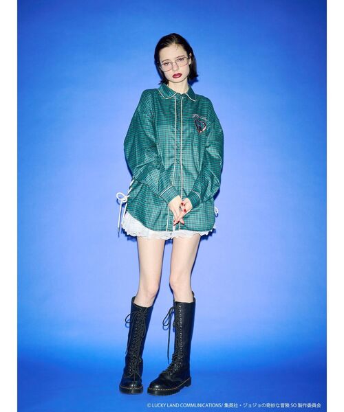 jouetie（ジュエティ）の「【アニメ『ジョジョの奇妙な冒険 ストーンオーシャン』×jouetie】BIGシャツ（シャツ/ブラウス・レディース・その他1/ブラック/アイボリー/ブルー・MEDIUM）」の12枚目の写真