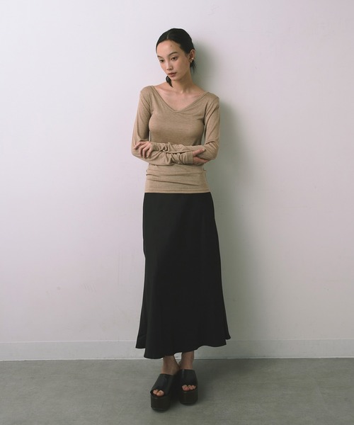 kiehtova(キエトヴァ)の「【kiehtova】BACK OPEN TOPS/バックオープントップス KTWR51(Tシャツ/カットソー・レディース・ブラック/ベージュ・FREE)」の9枚目の写真