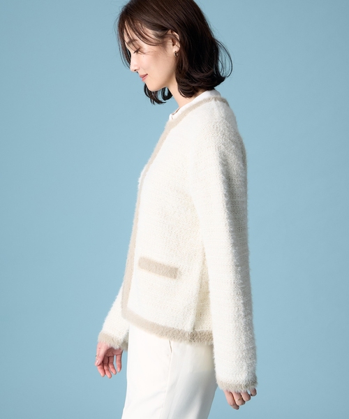 A/C DESIGN BY ALPHA CUBIC（エーシーデザインバイアルファキュービック）の「バイカラーフェザーニットカーディガン（カーディガン/ボレロ・レディース・ベージュ/ネイビー・L/M）」の6枚目の写真