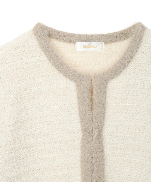 A/C DESIGN BY ALPHA CUBIC（エーシーデザインバイアルファキュービック）の「バイカラーフェザーニットカーディガン（カーディガン/ボレロ・レディース・ベージュ/ネイビー・L/M）」の19枚目の写真