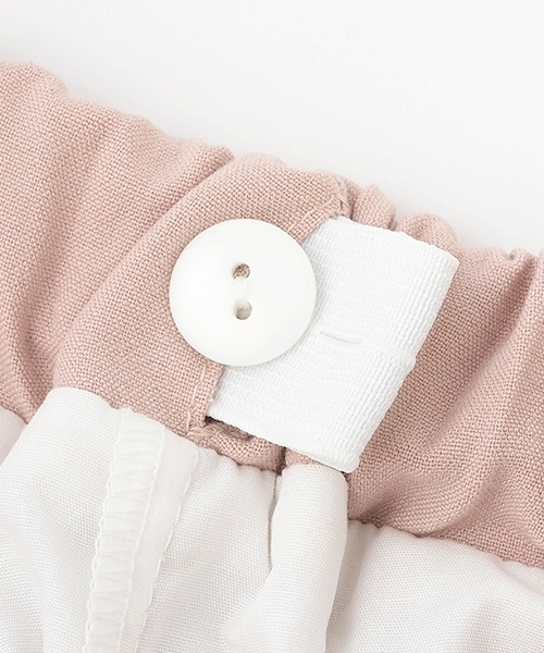 Lycee mine（リセマイン）の「【Lycee mine バレエシリーズ】タックプリーツスカート(インパン付き)（スカート・キッズ・ベージュ/チャコール/ピンク/オフホワイト・140cm/150cm/100cm/110cm/120cm/130cm）」の11枚目の写真