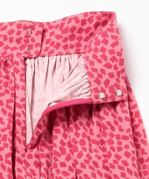 Ray BEAMS（レイビームス）の「RBS / スクエアプリント ギャザー マキシスカート（スカート・レディース・ピンク/ネイビー・1/0）」の16枚目の写真