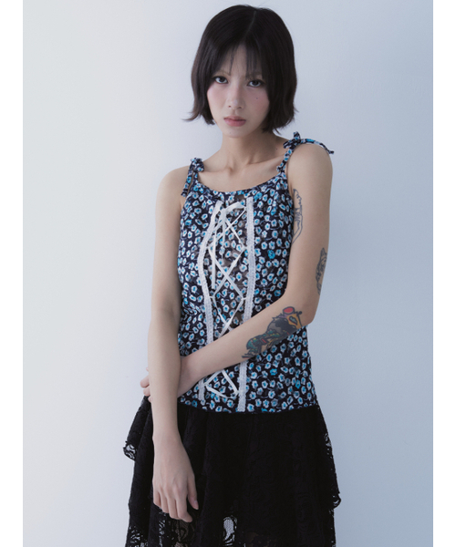 SETSETSET(セットセットセット)の「SARA LACE UP SLEEVELESS(Tシャツ/カットソー・レディース・その他・ONE SIZE)」の6枚目の写真