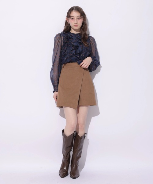 Rirandture(リランドチュール)の「スエードラップミニスカート(スカート・レディース・ベージュ/キャメル・0/1/2)」の7枚目の写真