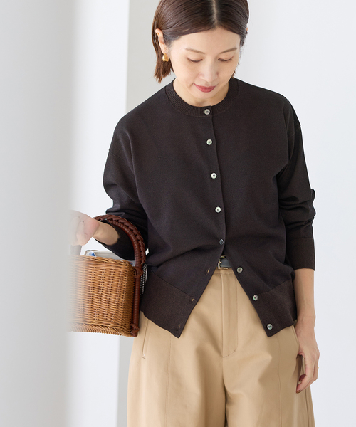 IENA（イエナ）の「《新色あり/追加2》LEVITAロングスリーブカーディガン（カーディガン/ボレロ・レディース・シルバー/アイボリー/ブラウン・FREE）」の3枚目の写真