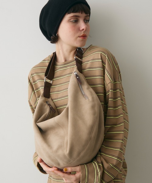 full/fill.(フルフィル)の「belt handle shoulder bag / ベルトハンドルショルダーバッグ(ショルダーバッグ・レディース・ブラック/ベージュ・FREE)」の2枚目の写真