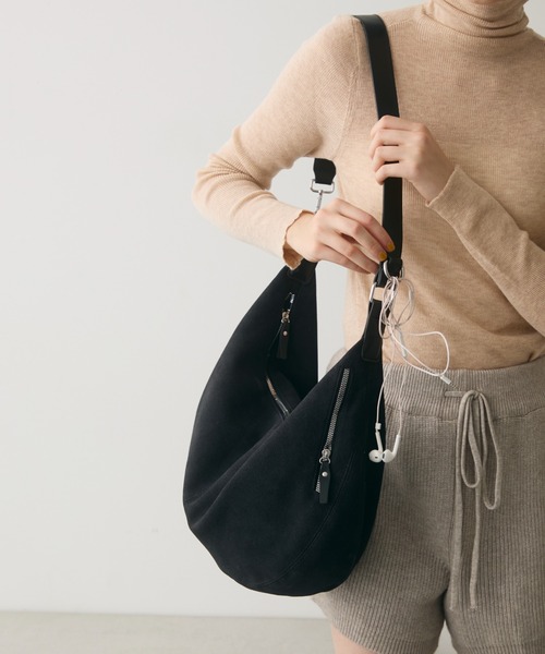 full/fill.(フルフィル)の「belt handle shoulder bag / ベルトハンドルショルダーバッグ(ショルダーバッグ・レディース・ブラック/ベージュ・FREE)」の14枚目の写真
