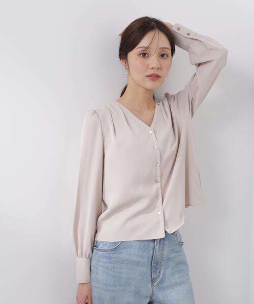 PROPORTION BODY DRESSING(プロポーションボディドレッシング)の「<ウォッシャブル>キラ釦タックブラウス / 1216110206(シャツ/ブラウス・レディース・ベージュ/ネイビー/ホワイト・SMALL/MEDIUM)」の6枚目の写真