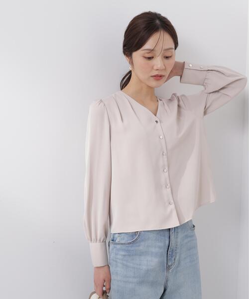 PROPORTION BODY DRESSING(プロポーションボディドレッシング)の「<ウォッシャブル>キラ釦タックブラウス / 1216110206(シャツ/ブラウス・レディース・ベージュ/ネイビー/ホワイト・SMALL/MEDIUM)」の10枚目の写真