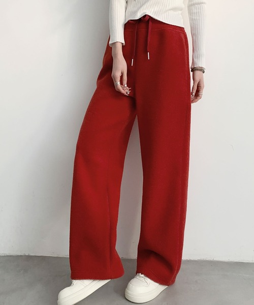 LOWO(ロワ)の「バックハートポケット もこもこボアスウェットパンツ レディース リラックス(スウェットパンツ・レディース・レッド/ピンク/ミント/グレー/イエロー・FREE)」の1枚目の写真