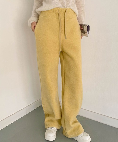 LOWO(ロワ)の「バックハートポケット もこもこボアスウェットパンツ レディース リラックス(スウェットパンツ・レディース・レッド/ピンク/ミント/グレー/イエロー・FREE)」の4枚目の写真