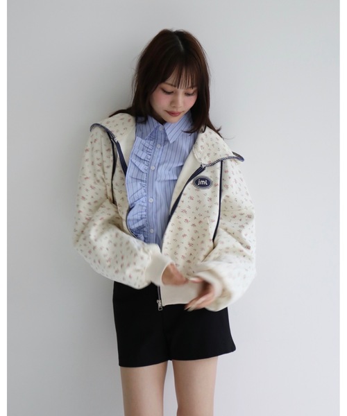 JUMELLE(ジュメロ)の「花柄ステッチフーディー(パーカー・レディース・クリーム・FREE)」の8枚目の写真