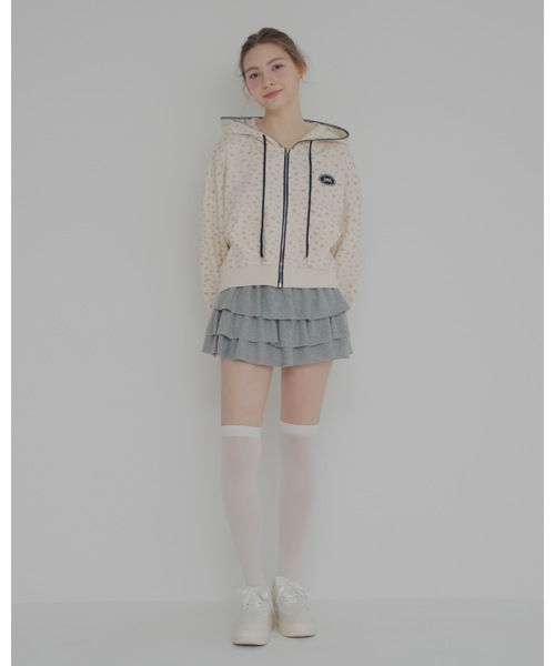 JUMELLE(ジュメロ)の「花柄ステッチフーディー(パーカー・レディース・クリーム・FREE)」の6枚目の写真