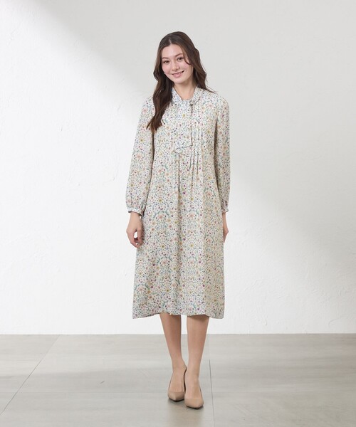 amaca（アマカ）の「【LIBERTY】ARCHWAY ボウタイワンピース（ワンピース・レディース・ダークネイビー/オフホワイト・40/38）」の3枚目の写真