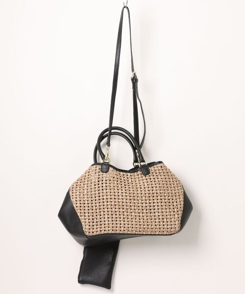 CHRISTIAN VILLA(クリスチャンヴィラ)の「【CHRISTIAN VILLA】ラフィア ブラックレザーウーブンコンビトート(Q66316)(トートバッグ・レディース・ブラック系その他・ALL)」の2枚目の写真