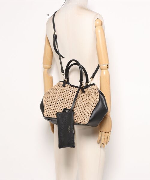CHRISTIAN VILLA(クリスチャンヴィラ)の「【CHRISTIAN VILLA】ラフィア ブラックレザーウーブンコンビトート(Q66316)(トートバッグ・レディース・ブラック系その他・ALL)」の6枚目の写真