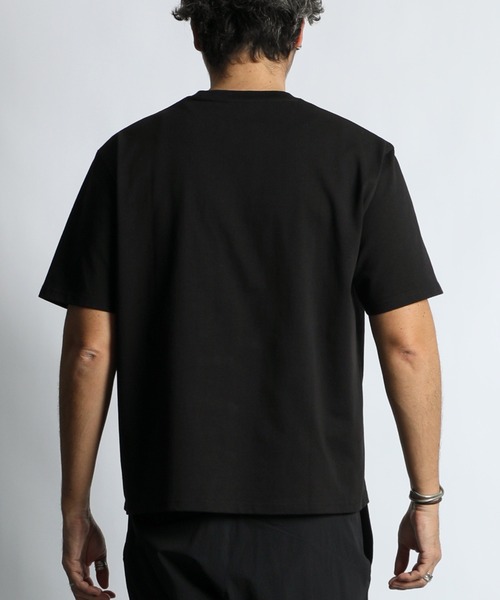 The DUFFER of ST.GEORGE(ザダファーオブセントジョージ)の「〔BLACK LABEL〕NEON LOGO PRINT TEE:CVC天竺 速乾 ネオンロゴ プリントTEE(Tシャツ/カットソー・メンズ・ブルー/ブラック/ライトグレー/ホワイト・SMALL/MEDIUM/LARGE/X-LARGE)」の17枚目の写真