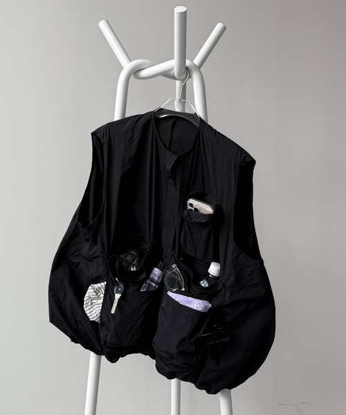 wee9s(ウィークス)の「9pockets buddy egg vest / 9ポケットバディエッグベスト(ベスト・レディース・ブラック/ホワイト・FREE)」の10枚目の写真