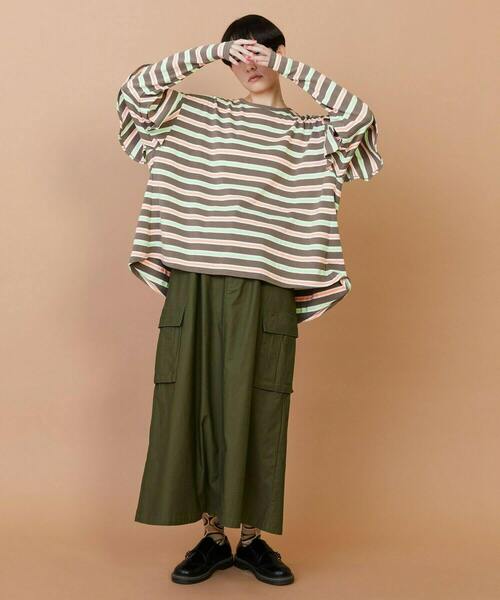 FRAPBOIS(フラボア)の「サーフェスボーダー カットソー(Tシャツ/カットソー・レディース・ブラック/グレイッシュベージュ・1)」の16枚目の写真