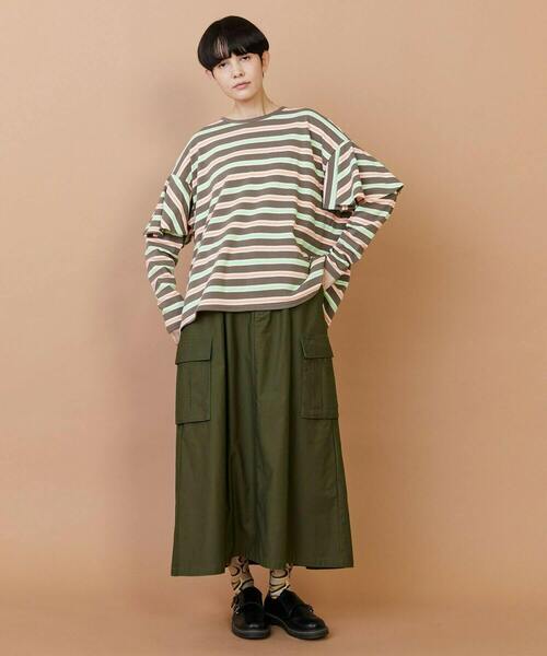 FRAPBOIS(フラボア)の「サーフェスボーダー カットソー(Tシャツ/カットソー・レディース・ブラック/グレイッシュベージュ・1)」の20枚目の写真