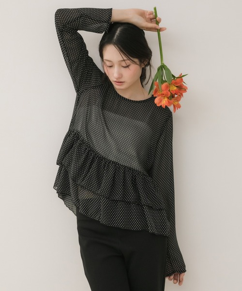 HEILIS(ヘイリス)の「ペプラムシアードットプルオーバー / シアートップス ドット 水玉 ブラウス カットソー トップス ペプラム フリル 韓国 春服 秋服 夏服 オフィスカジュアル 通勤 きれいめ ガーリー フレンチシック(シャツ/ブラウス・レディース・ブラック/アイボリー・FREE)」の20枚目の写真