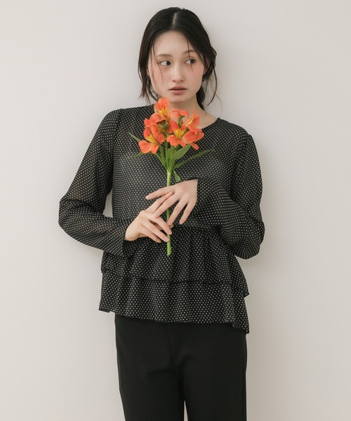 HEILIS(ヘイリス)の「ペプラムシアードットプルオーバー / シアートップス ドット 水玉 ブラウス カットソー トップス ペプラム フリル 韓国 春服 秋服 夏服 オフィスカジュアル 通勤 きれいめ ガーリー フレンチシック(シャツ/ブラウス・レディース・ブラック/アイボリー・FREE)」の21枚目の写真