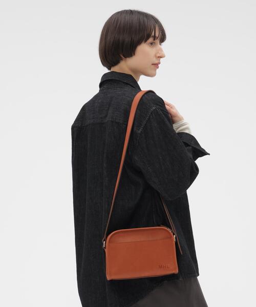 MHL.(エムエイチエル)の「SUPPLE LEATHER(ショルダーバッグ・レディース・ブラック/ブラウン系その他・FREE)」の3枚目の写真