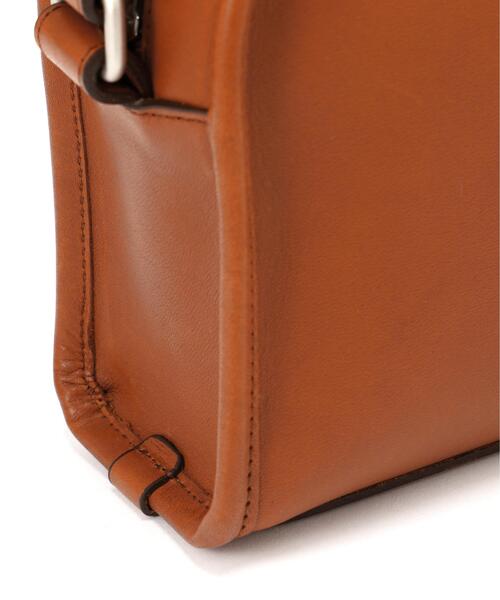 MHL.(エムエイチエル)の「SUPPLE LEATHER(ショルダーバッグ・レディース・ブラック/ブラウン系その他・FREE)」の11枚目の写真