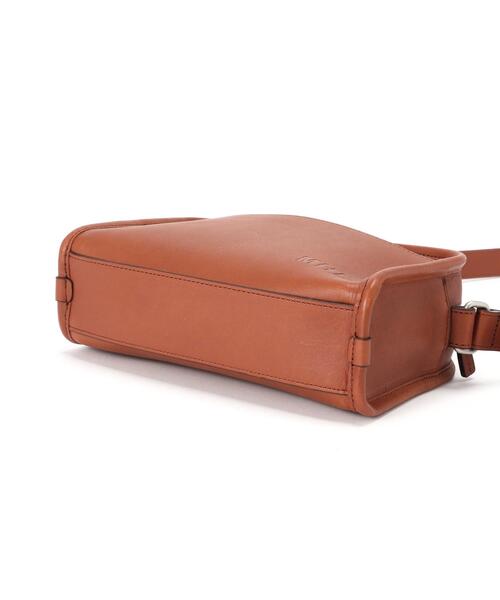 MHL.(エムエイチエル)の「SUPPLE LEATHER(ショルダーバッグ・レディース・ブラック/ブラウン系その他・FREE)」の12枚目の写真