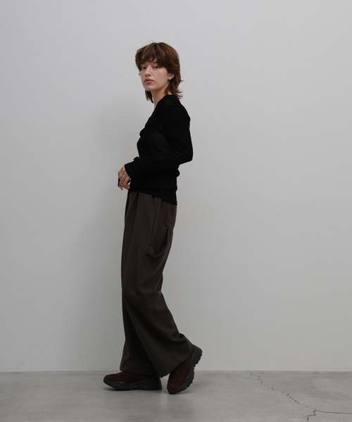 select MOCA(セレクトモカ)の「【3サイズ展開】スウェードモックシューズ(スニーカー・レディース・ベージュ/チャコールグレー/ブラウン・LARGE/MEDIUM/SMALL)」の5枚目の写真