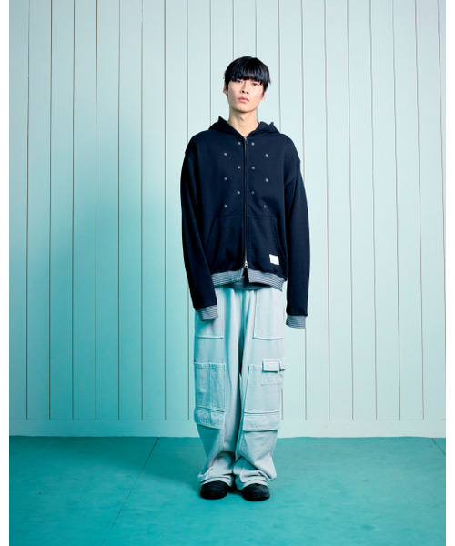 THECOLDESTMOMENT(ザコールデストモーメント)の「TCM pigment multi cargo sweat pants (light grey)(その他パンツ・レディース・その他・SMALL/MEDIUM/LARGE)」の10枚目の写真