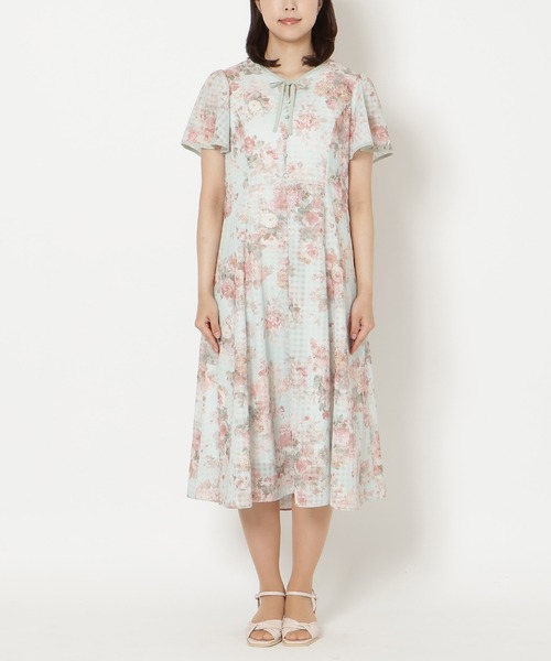 Rose Tiara(ローズティアラ)の「シアーチェックレースアップワンピース(ワンピース・レディース・ブルー/グリーン・38/42/46)」の7枚目の写真