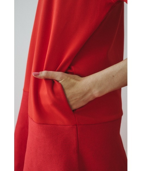 HeRIN.CYE(ヘリンドットサイ)の「Docking balloon hem dress ドッキングバルーンヘムドレス(ワンピース・レディース・ブルー系その他3/ブラック/レッド・FREE)」の7枚目の写真