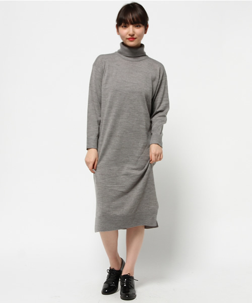 SLY（スライ）の「タートルスリット HG MIDI OP-S（ワンピース・レディース・ブラウン/カーキ/ネイビー/トップグレー・FREE）」の2枚目の写真