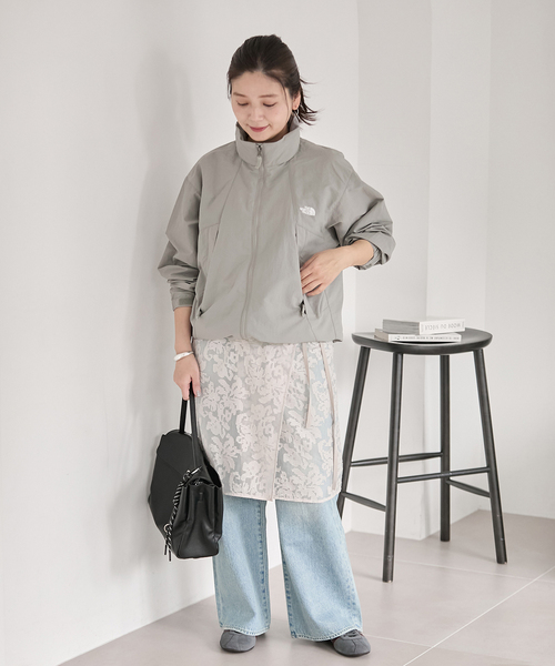 THE NORTH FACE（ザノースフェイス）の「【THE NORTH FACE/ ザノースフェイス】 Versatile Blouson（ブルゾン・レディース・チャコールグレー/ブラック・MEDIUM）」の4枚目の写真