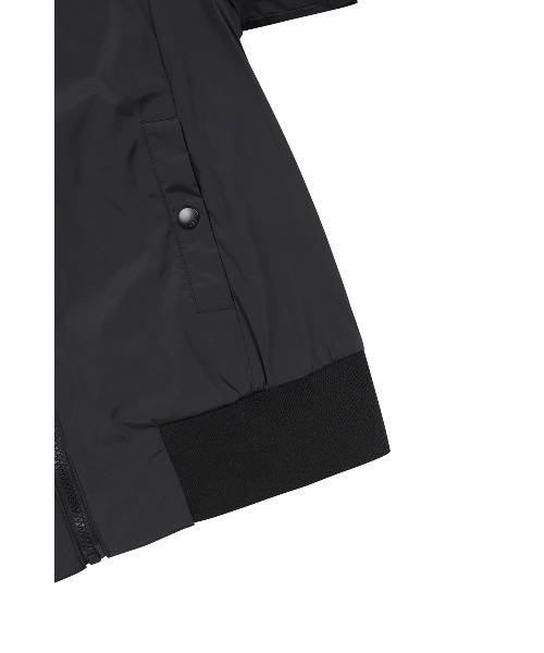 WAAC(ワック)の「WOMENS ハイストレッチ半袖ジップアップベスト(ベスト・レディース・アイボリー/ブラック・X-SMALL/MEDIUM/SMALL)」の13枚目の写真