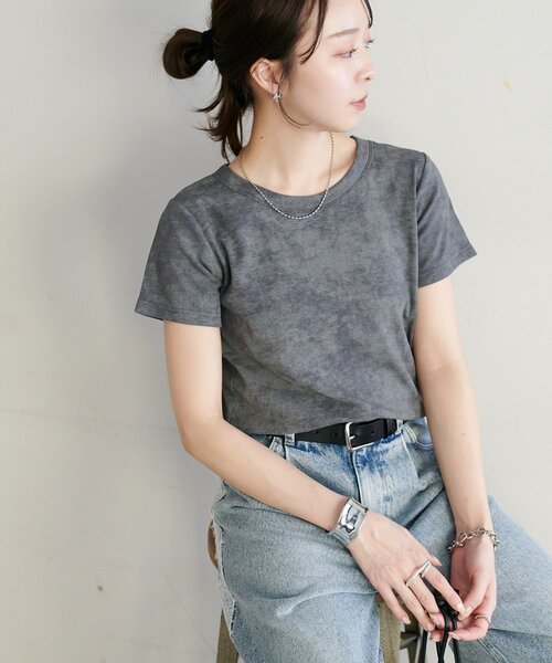 DISCOAT(ディスコート)の「【WEB限定】ピグメントコンパクトUネックTシャツ(Tシャツ/カットソー・レディース・チャコールグレー/モカ/ライトベージュ・MEDIUM)」の5枚目の写真