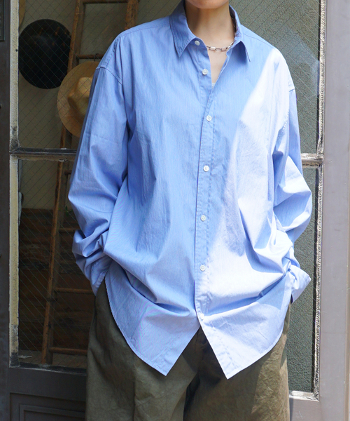 JOURNAL STANDARD LUXE(ジャーナルスタンダード ラックス)の「ハイカウントタイプライターPlainシャツ(シャツ/ブラウス・レディース・ホワイト系その他/ブルー系その他・FREE)」の2枚目の写真
