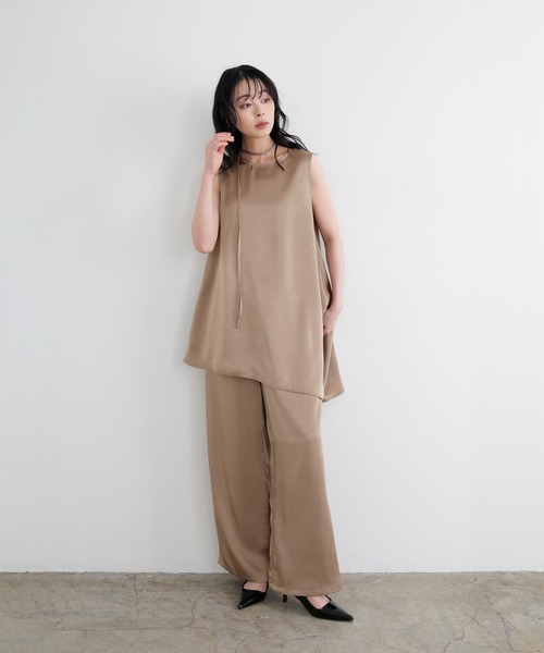 LIAN（リアン）の「サテンイージーパンツ（その他パンツ・レディース・アイボリー/ベージュ/ブラック・FREE）」の13枚目の写真