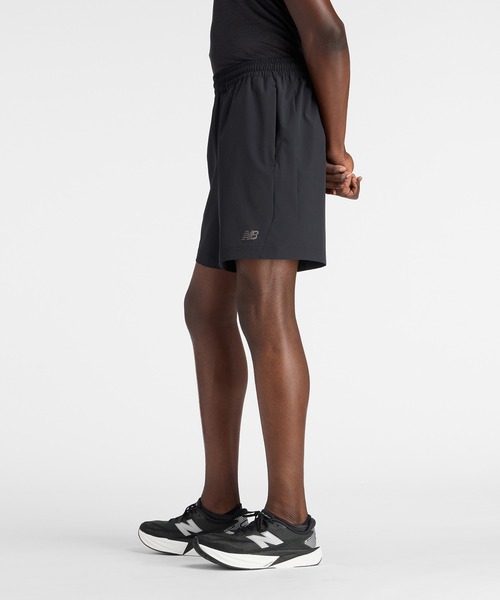 NEW BALANCE(ニューバランス)の「アスレチックスストレッチウーブンショーツ7インチ(その他パンツ・メンズ・ブラック/ライトグレー・SMALL/MEDIUM/LARGE/X-LARGE/XX-LARGE)」の3枚目の写真