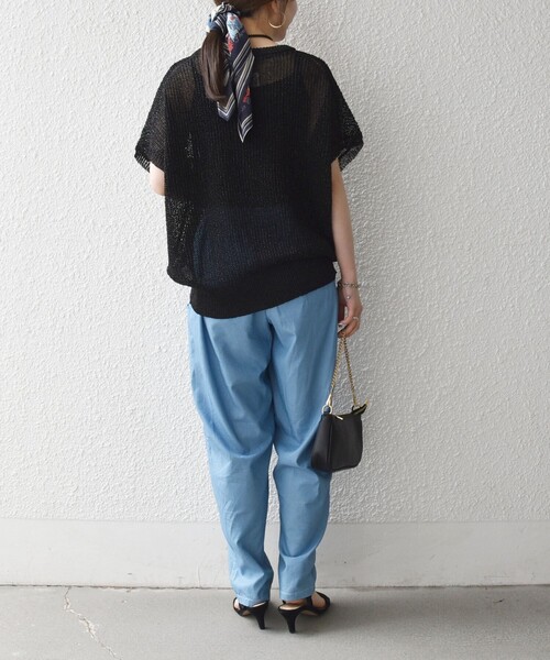 SHIPS any（シップス エニィ）の「SHIPS any:〈洗濯機可能〉シャンブレー デニム ポケット テーパード パンツ（その他パンツ・レディース・ライトブルー/ブルー・38/36）」の4枚目の写真